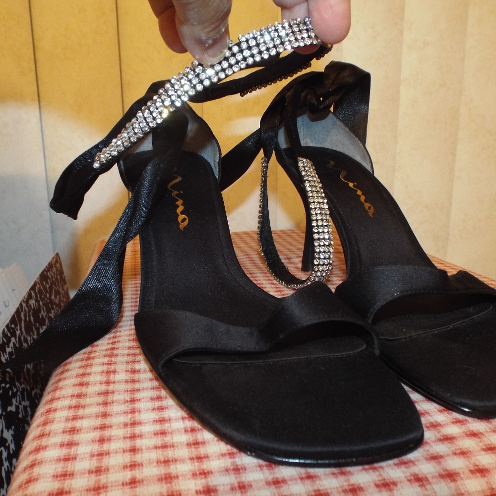 Black Sexy Heels New Nina Evening Size 6 1/2M